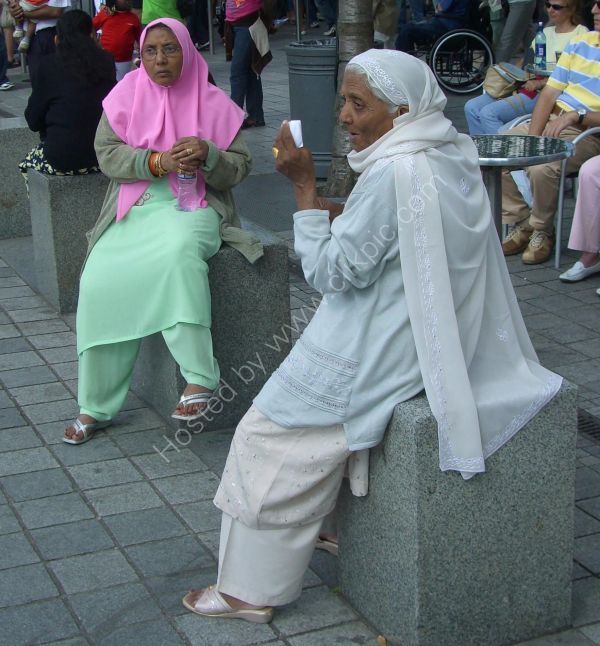 Taking a Rest!, Southbank, London
